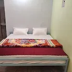 Satyam Guest House